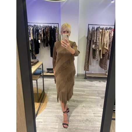 Vestido flecos