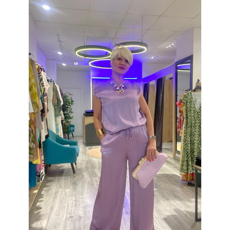 Pantalón lila satinado